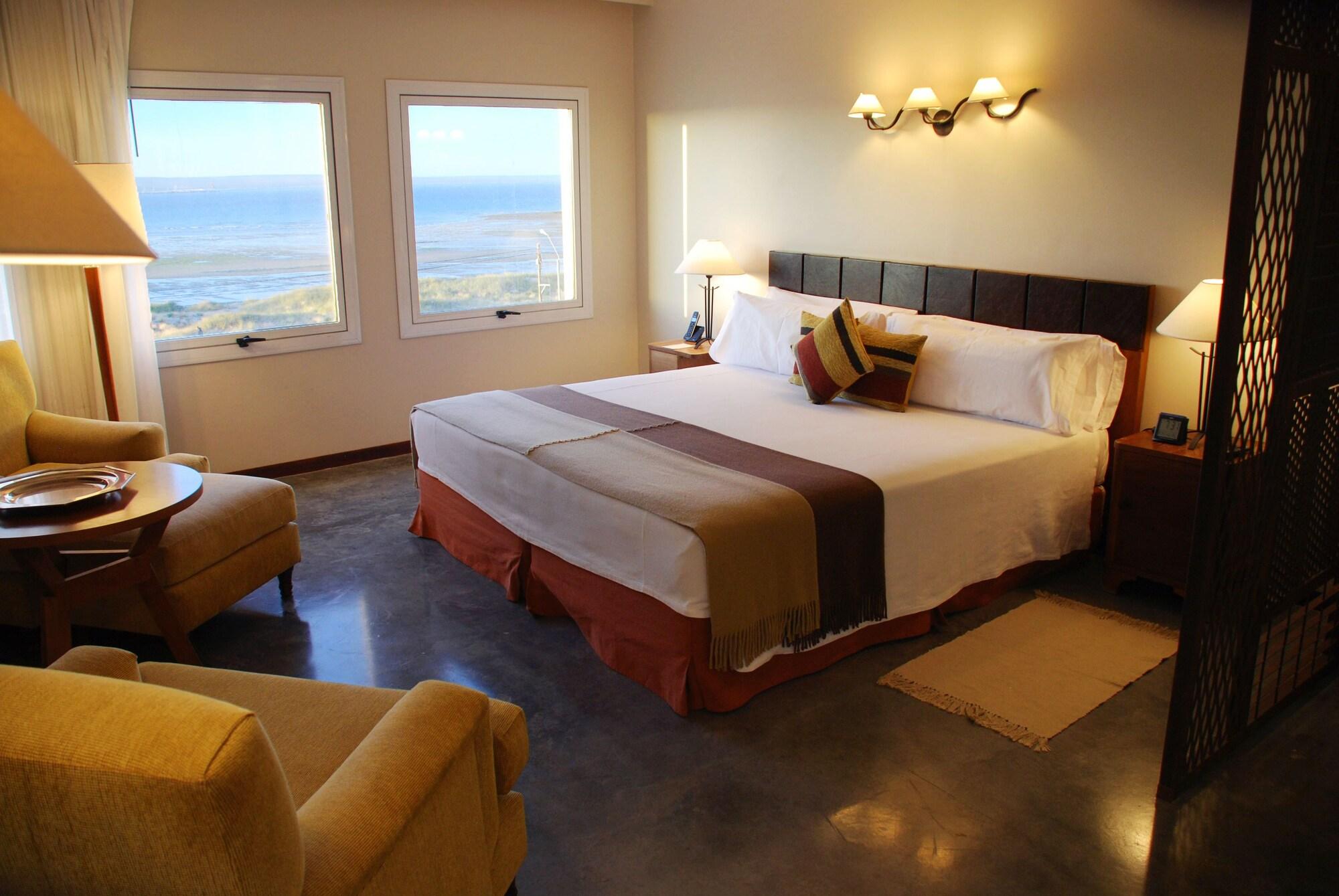 Hotel Territorio Puerto Madryn Exterior photo
