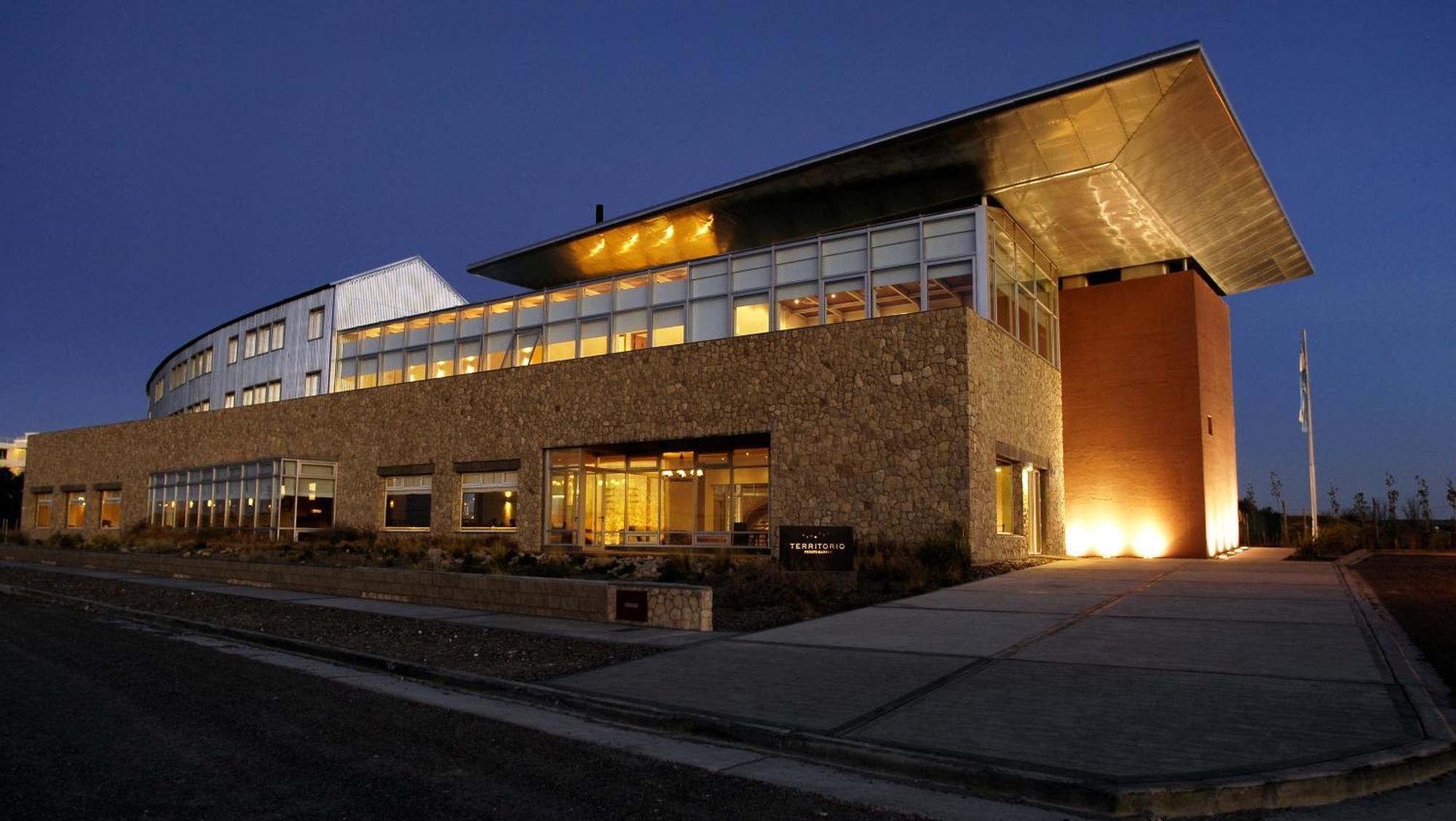 Hotel Territorio Puerto Madryn Exterior photo